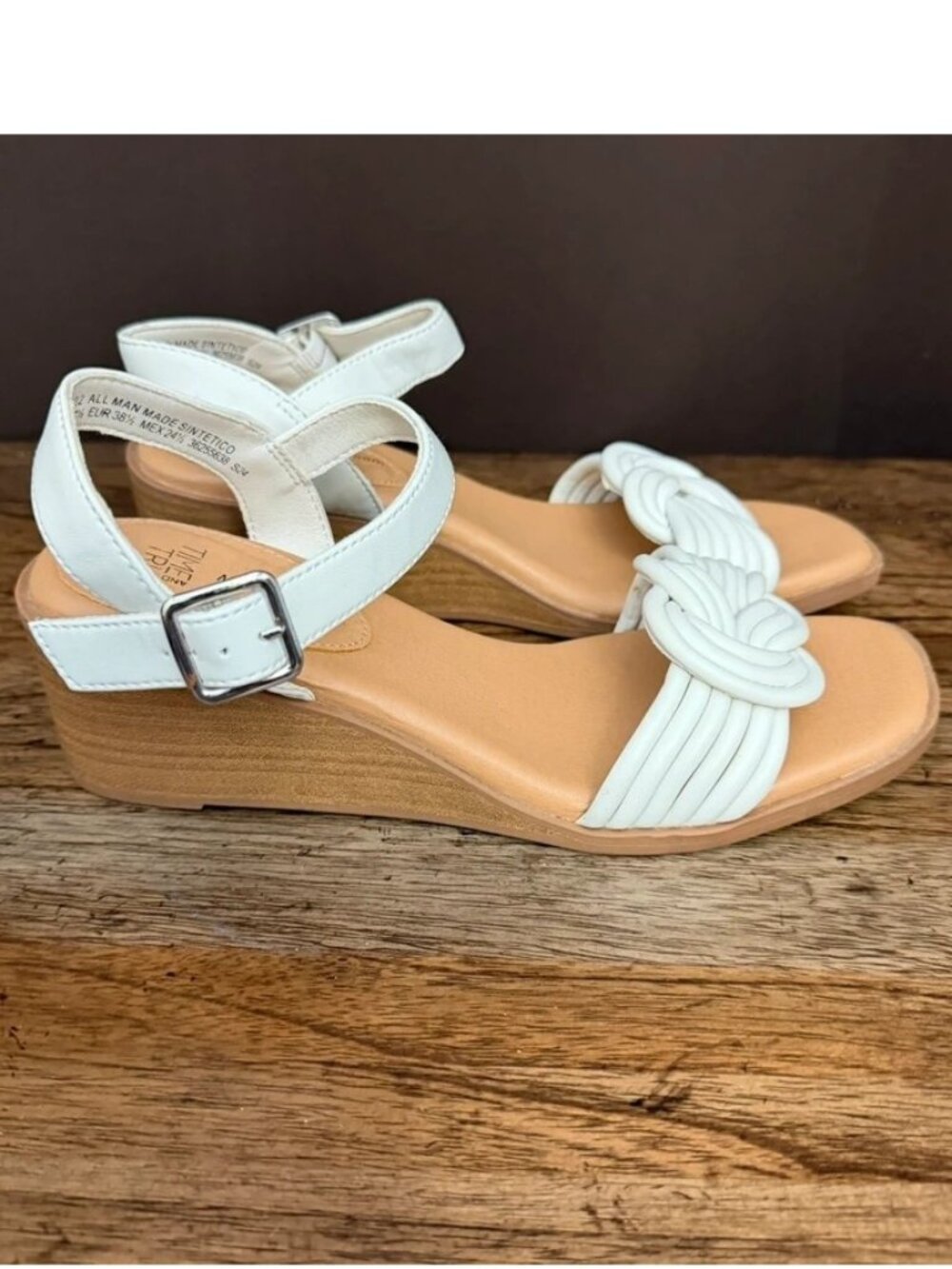 Twisted knot Wedge Sandals